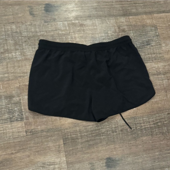 TNAction Athletic Shorts - Picture 3 of 3